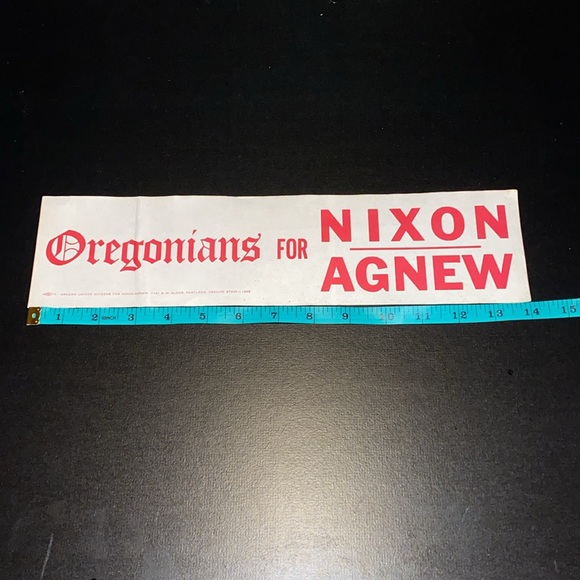 VTG 1968 Richard Nixon campaign stickers. See measurements. - Picture 9 of 11